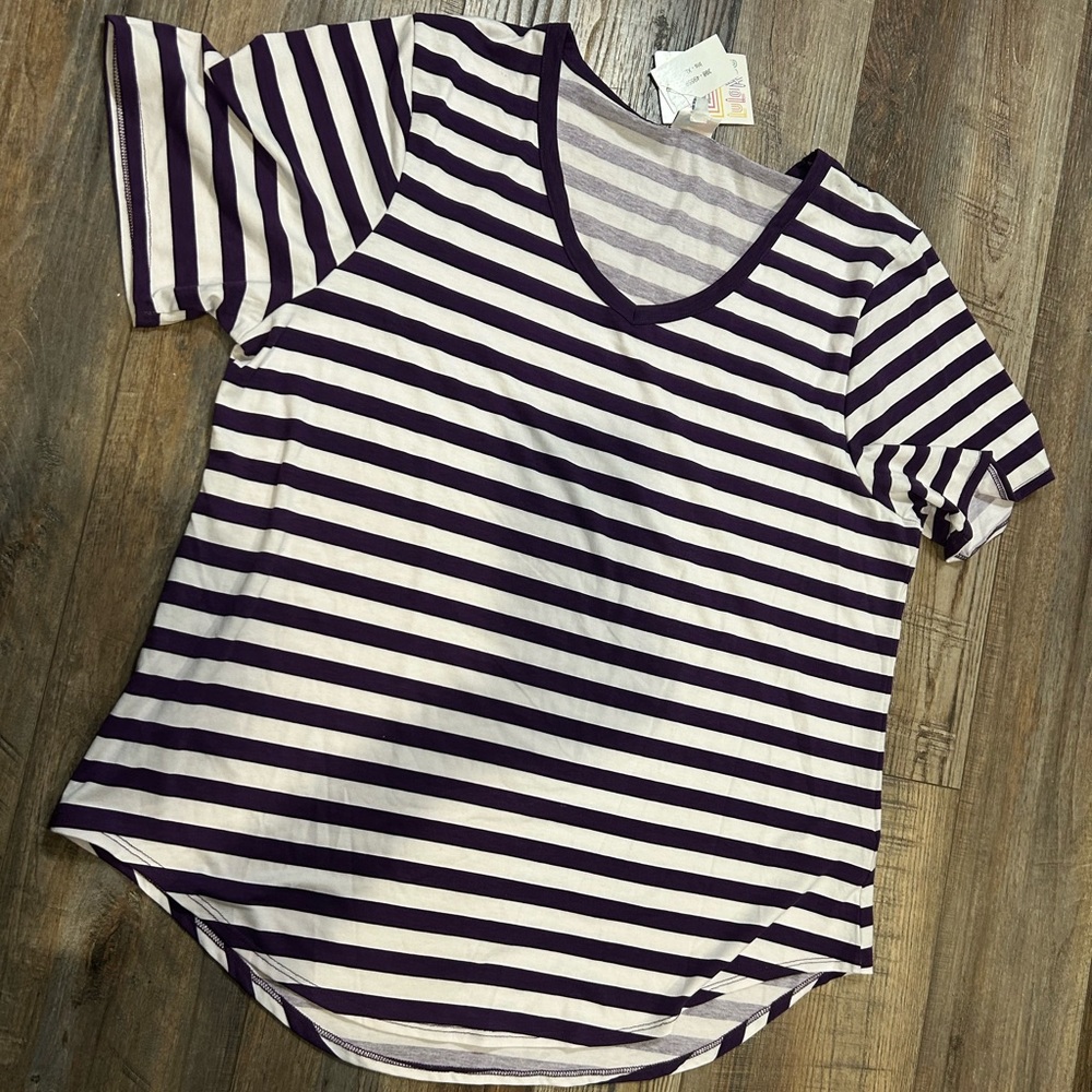 NWT Xl LulaRoe Iris top purple and white striped